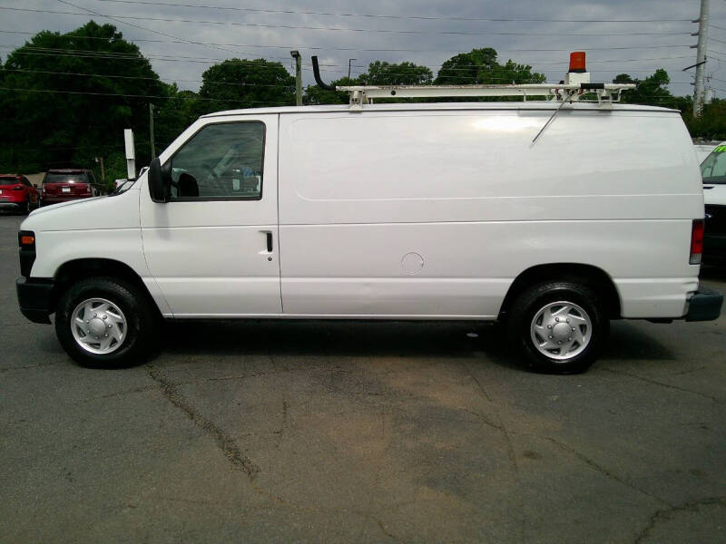 2014 Ford E-Series E-150
