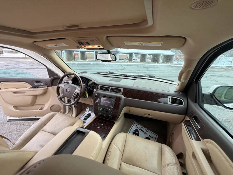 2014 GMC Yukon XL Denali