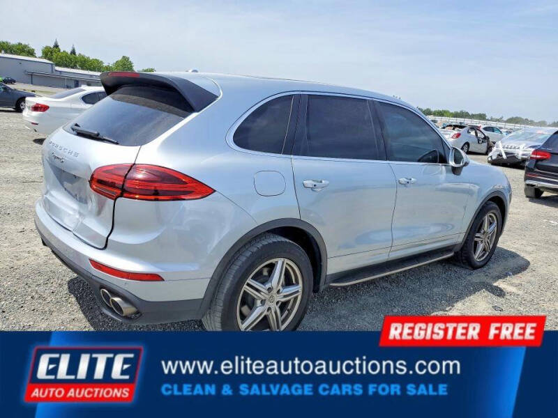 2015 Porsche Cayenne S