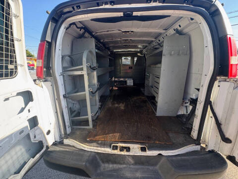 2016 Chevrolet Express 3500