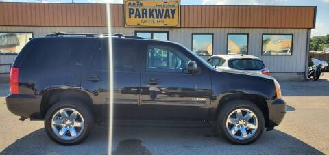 2011 GMC Yukon for sale at Parkway Motors in Springfield IL