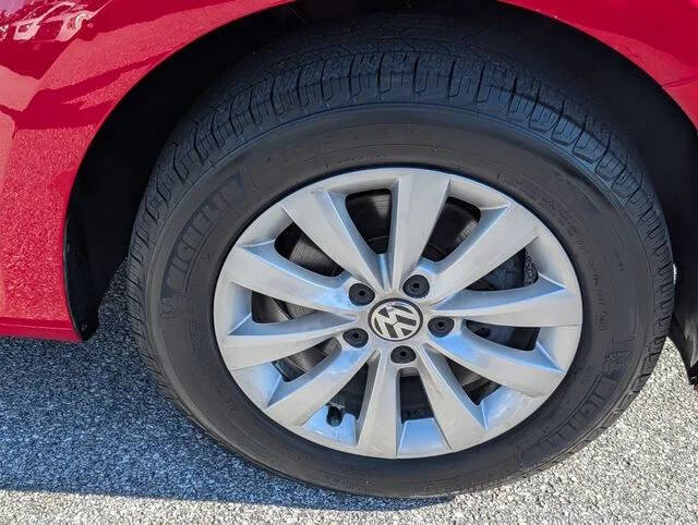 2015 Volkswagen Beetle
