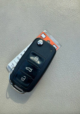 2012 Volkswagen Eos Executive SULEV