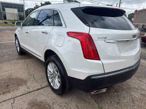 2017 Cadillac XT5
