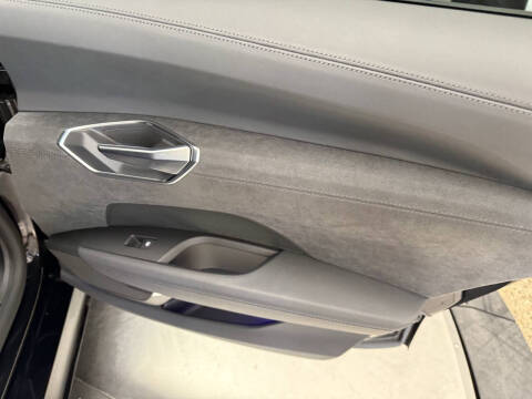 2023 Audi e-tron GT quattro Premium Plus