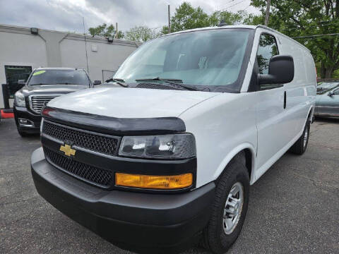 2021 Chevrolet Express 2500