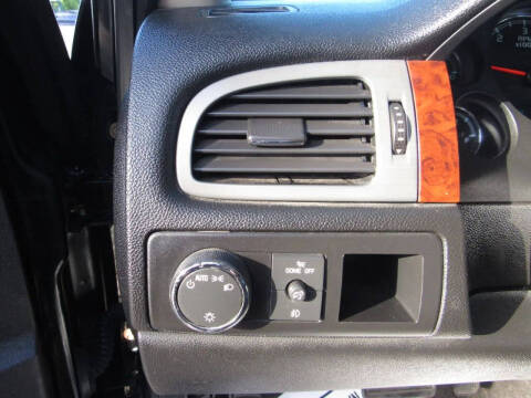 2013 Chevrolet Avalanche LT Black Diamond