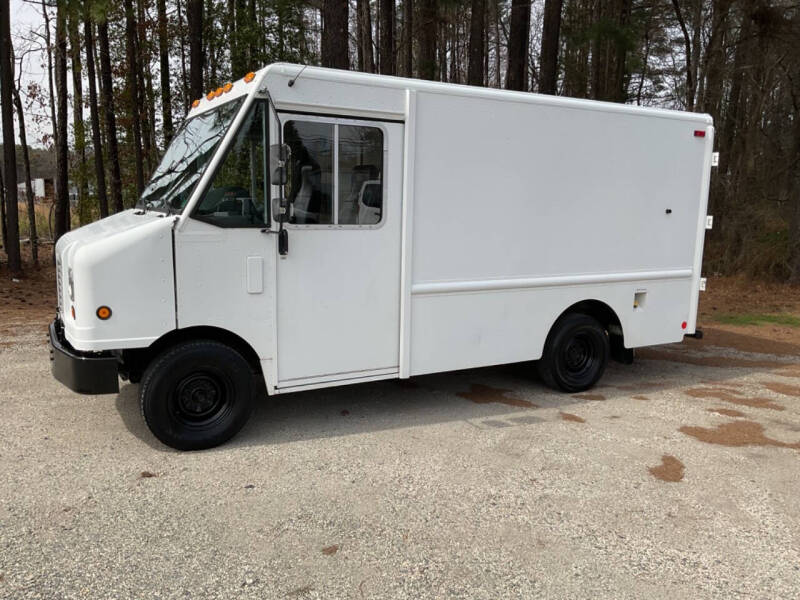 2009 Ford E-Series for sale at ABC Cars LLC in Ashland VA