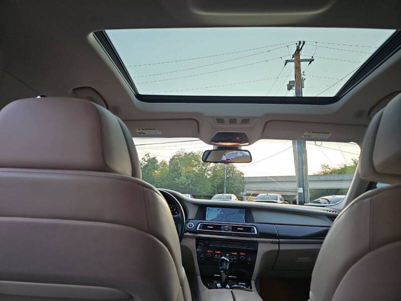 2010 BMW 7 Series 750Li xDrive