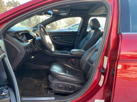 2017 Ford Taurus Limited