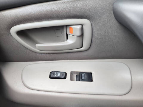 2006 Toyota Sequoia SR5