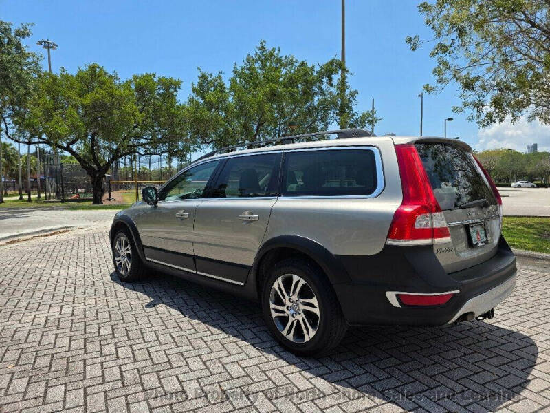 2015 Volvo XC70 T5 Drive-E Premier