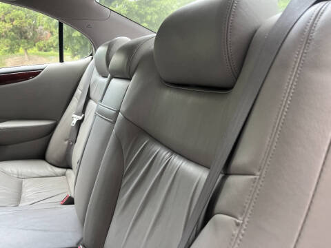 2002 Lexus ES 300