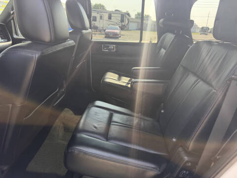 2017 Lincoln Navigator Select