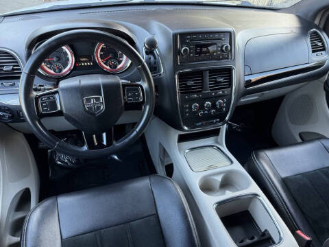 2017 Dodge Grand Caravan SXT