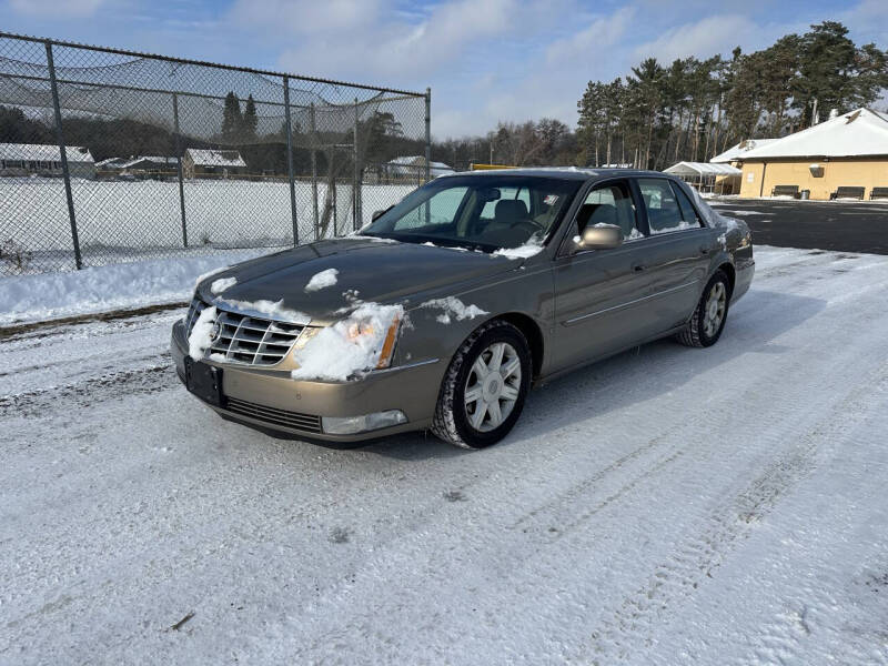 2007 Cadillac DTS's photo