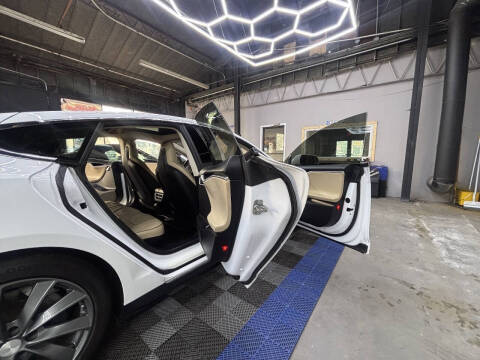 2012 Tesla Model S Performance