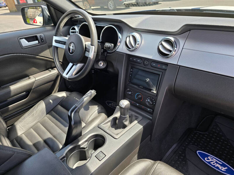2008 Ford Mustang