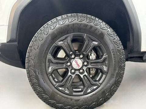 2024 GMC Canyon Elevation