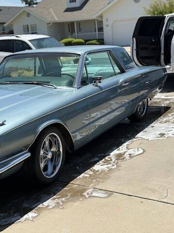 1966 Ford Thunderbird