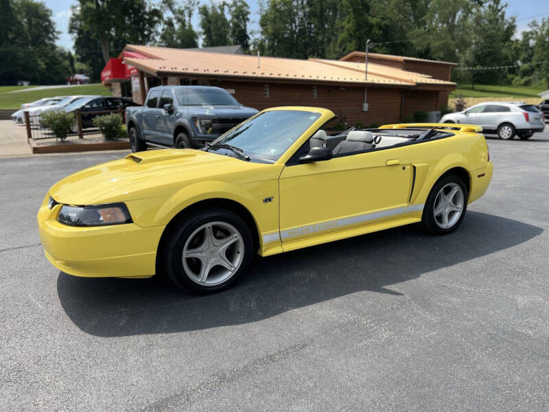 2002 Ford Mustang GT Deluxe