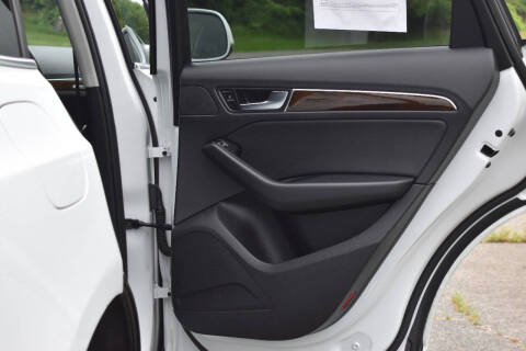 2015 Audi Q5 2.0T quattro Premium Plus