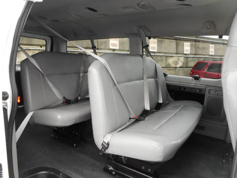 2011 Ford E-Series