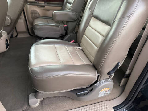 2004 Ford Excursion Eddie Bauer