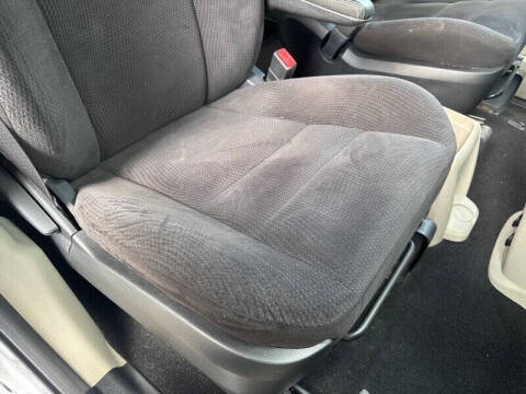 2014 Dodge Grand Caravan SE 30th Anniversary