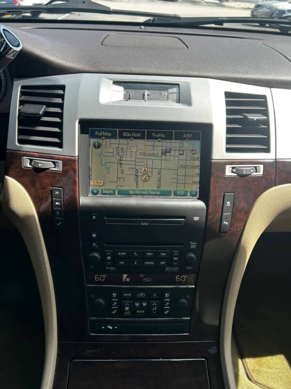 2010 Cadillac Escalade