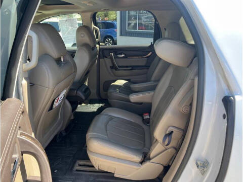 2016 GMC Acadia Denali