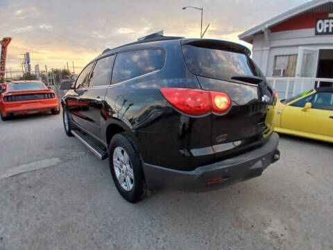 2011 Chevrolet Traverse LT