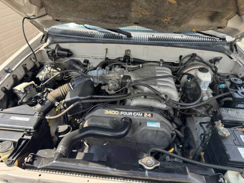 2000 Toyota 4Runner SR5