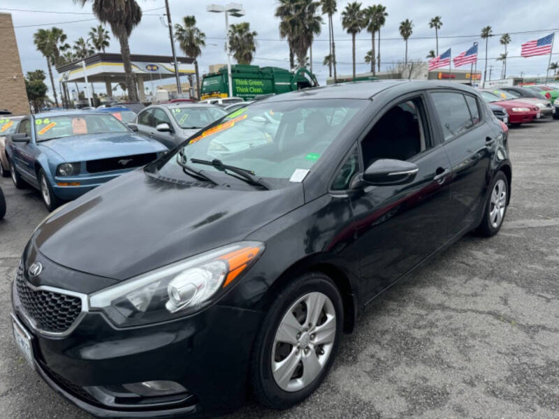 2016 Kia Forte5 LX