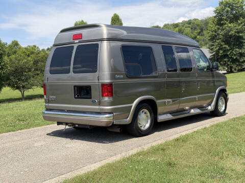 2003 Ford E-Series E-150