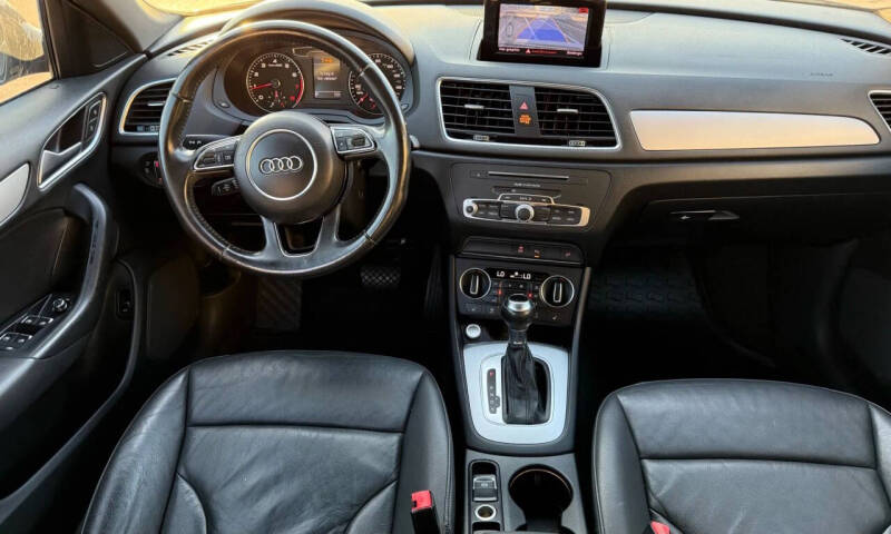 2017 Audi Q3 2.0T Premium