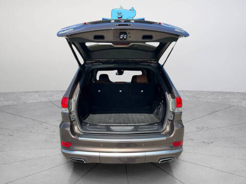 2018 Jeep Grand Cherokee Summit