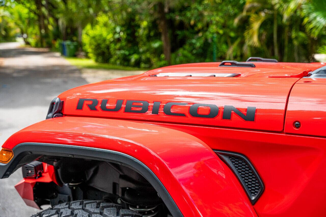 2020 JEEP Wrangler SUV / Crossover - $58,999