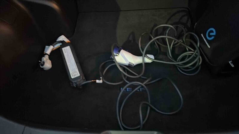 2016 Nissan LEAF S-24