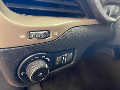 2017 Jeep Cherokee Latitude