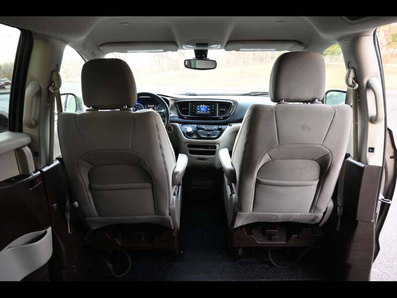 2017 Chrysler Pacifica Touring