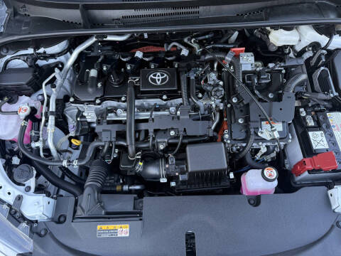 2017 Toyota Camry Hybrid LE