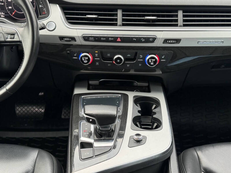 2019 Audi Q7 quattro Premium Plus 45 TFSI