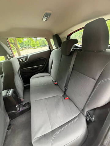 2015 Ford Fiesta SE