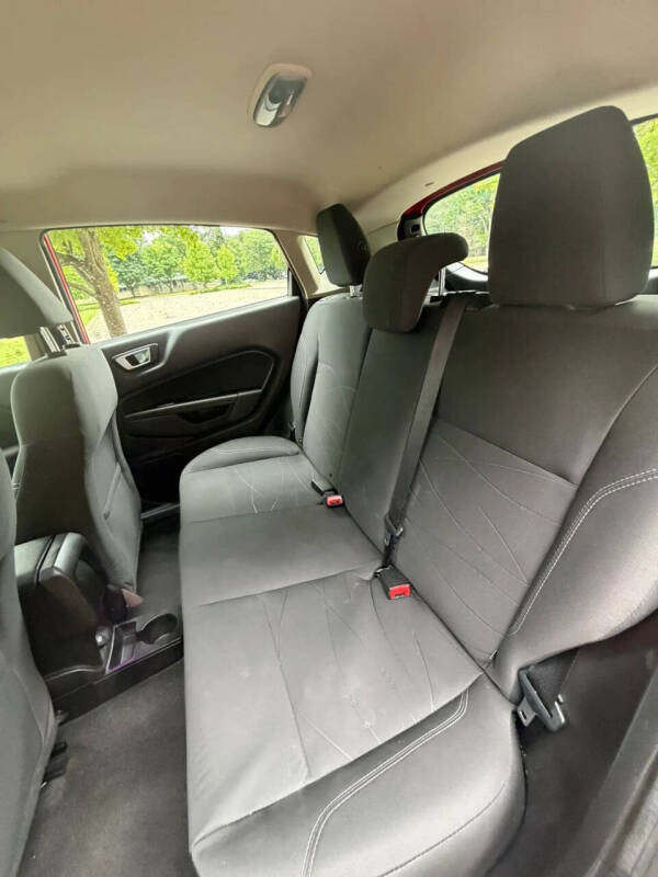 2015 Ford Fiesta SE