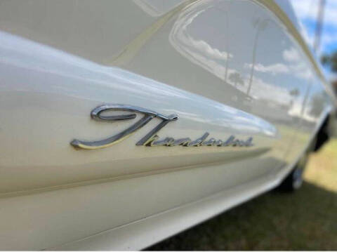 1960 Ford Thunderbird