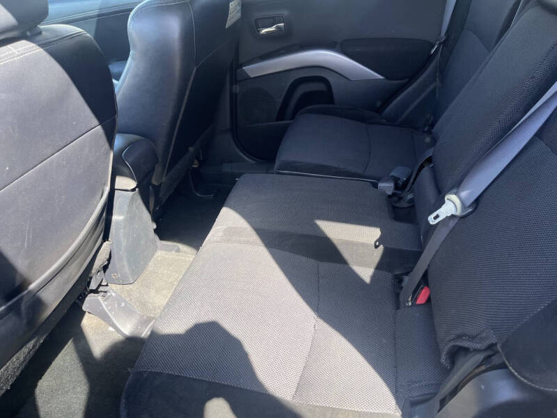 2013 Mitsubishi Outlander SE