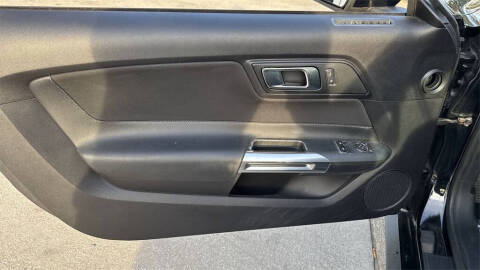 2019 Ford Mustang EcoBoost