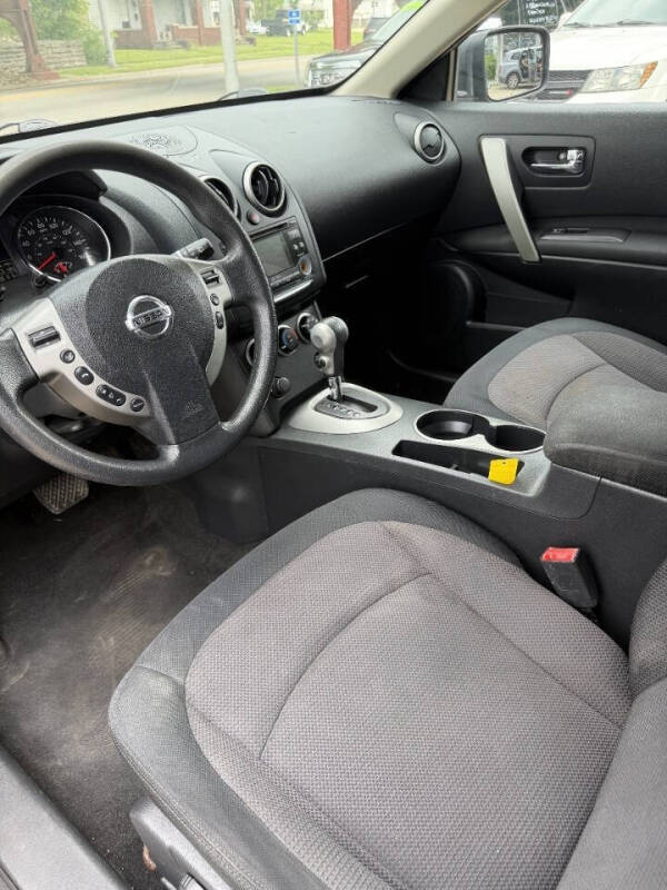 2011 Nissan Rogue SV