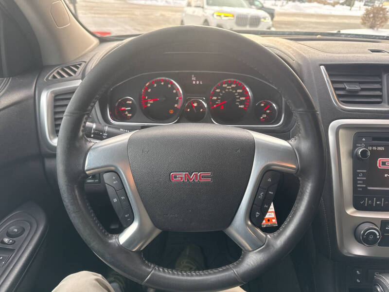 2015 GMC Acadia SLE-2